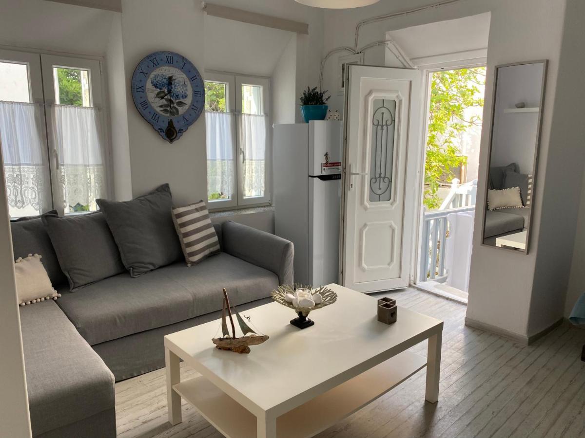 Budget Downtown Apartment- Harma I Mykonos Town ภายนอก รูปภาพ